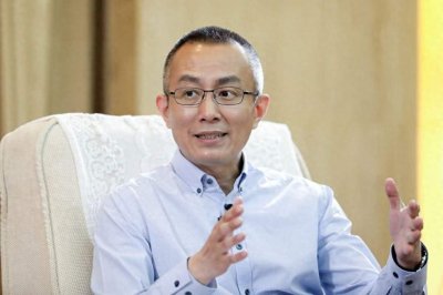 ​杨禹：央视第一位特邀评论员，7年0失误，见解犀利口碑却两极分化