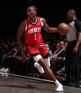 ​火箭队遭遇四连败：原因、影响与后续展望