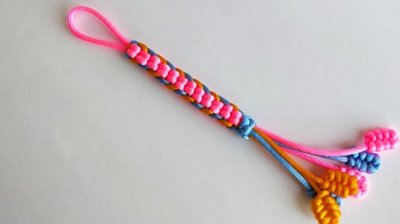 ​中国结之凤尾结编法教程，常用于手绳的尾部，美观又实用！收藏