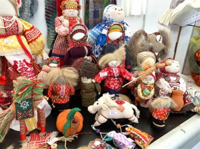 ​摆地摊卖什么最赚钱?