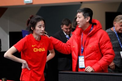 ​（体育）田径——室内亚锦赛：陈婷女子三级跳远摘铜