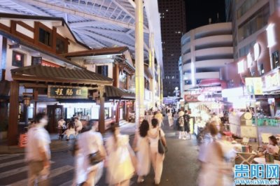 ​贵阳旅游旺季来临，太平路网红街成为游客热门之选