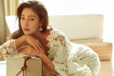 ​张雨绮首谈两任前夫，对出轨的王全安称赞有加，与袁巴元像过家家