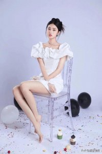 ​张婉儿，14岁生日美照