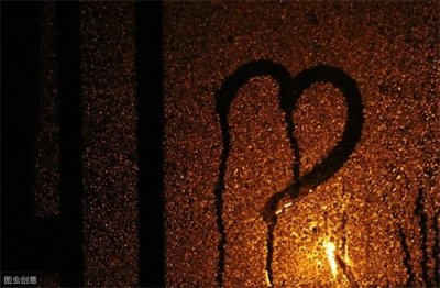 ​《蚀骨》作者：耳元