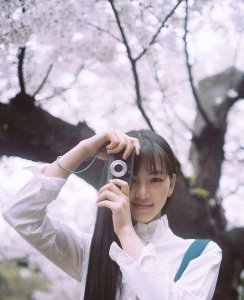 ​武汉大学再出校花，颜值出众，身材傲人，网友：复读百天上武大