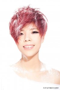 ​莫艳琳：“花心”执著音乐的人