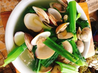​车螺芥菜汤，只要两种食材煲出美味海鲜靓汤，大人孩子补水贴秋膘