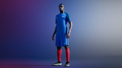 ​官方：法国国家队新款主客球衣