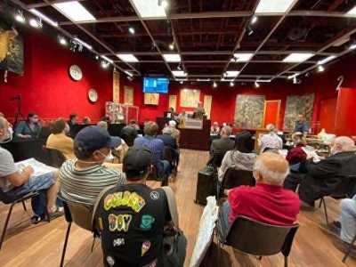 ​法国拍卖两册《永乐大典》中国藏家花6400多万买下