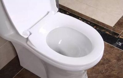 ​卫生间太臭怎么办？只需滴上几滴它，再也不用担心有异味