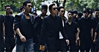 ​为什么香港有那么多黑帮？1997年香港回归，黑帮到底去哪了？