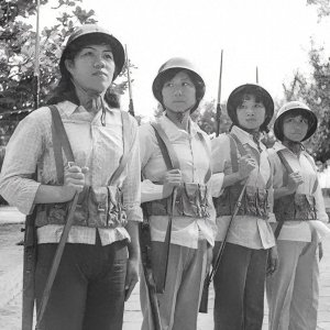 ​抗日女英雄姚英