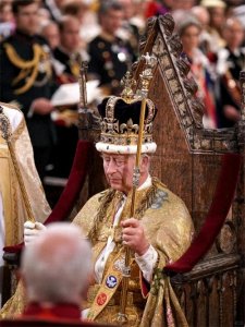 ​刚刚，英国皇家第1宫殿竟传出这一幕！怪不得宣布要“闭门”三年