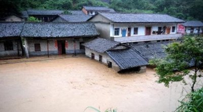​75年驻马店水库溃坝事件，洪水直接淹没电线杆，却很少有人知道