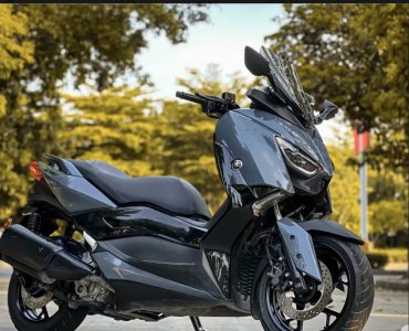 ​雅马哈 XMAX300：全方位体验