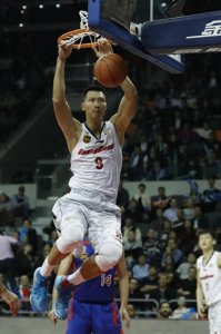 ​从数据榜选拔的中国男篮国家队15人名单