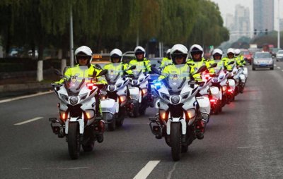 ​军改后，武警是如何与警察划分界限的？有3大标志，不再受公安管