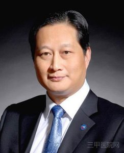 ​华山医院陈世益教授：求是创新的运动医学大家