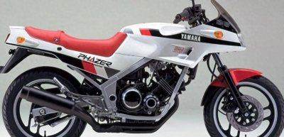 ​一代传奇经典出现：雅马哈FZR250