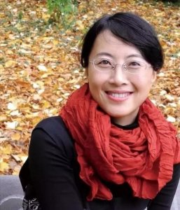 ​美女书法家方放：书与人，美在骨子里