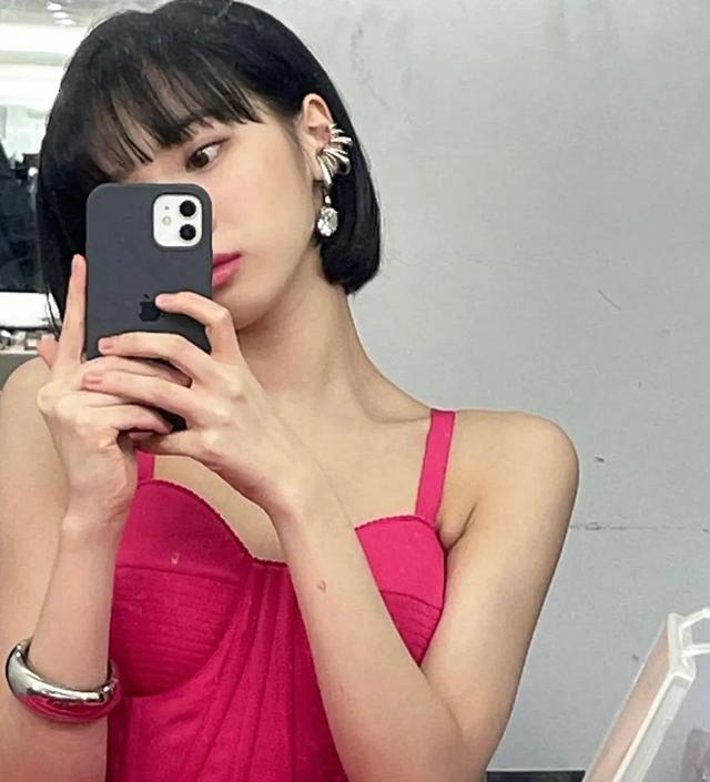 韩国短发发型女图片（韩国今年流行女短发发型）(9)