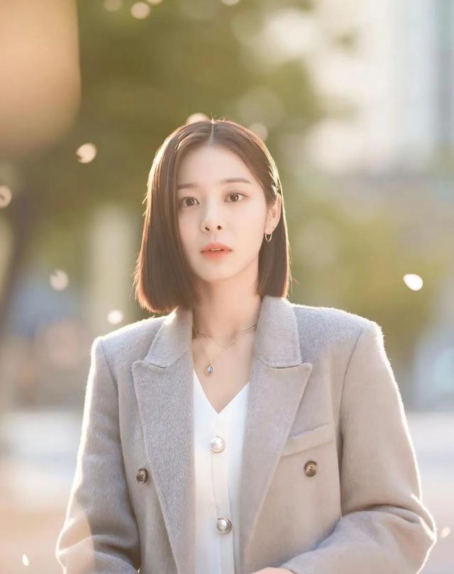 韩国短发发型女图片（韩国今年流行女短发发型）(10)