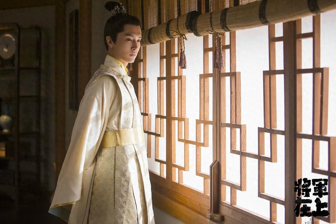 高颜值的内地小生盛一伦