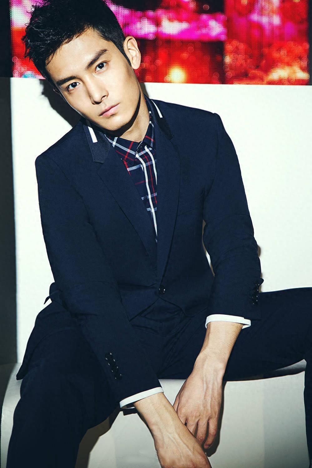 高颜值的内地小生盛一伦