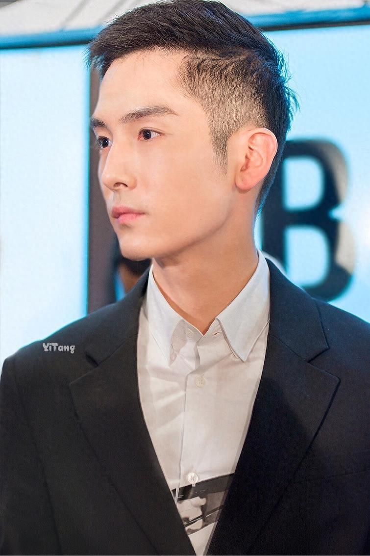 高颜值的内地小生盛一伦