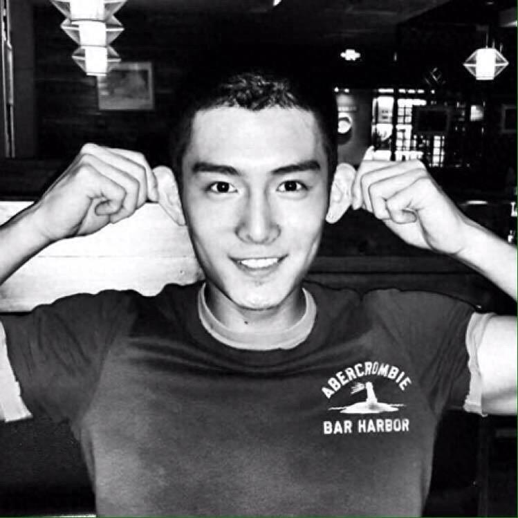 高颜值的内地小生盛一伦