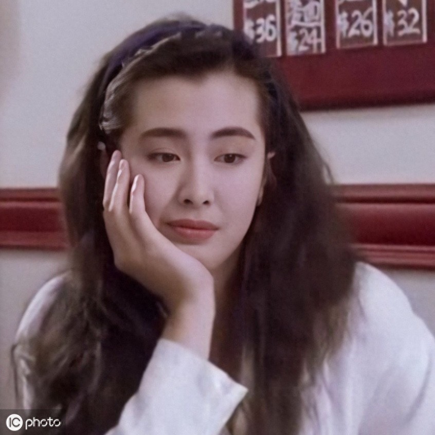 王祖贤，最美的10张照片欣赏，皮肤白皙，气质优雅