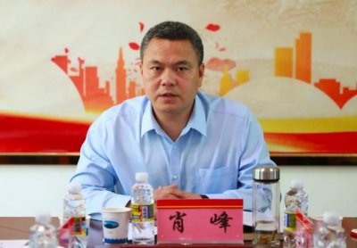 ​海南一县委副书记被查：遭男子举报婚内出轨其妻子，曝光暧昧聊天截图