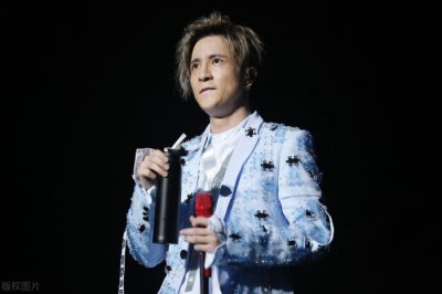 ​一个男人吊着你的表现（不爱你却又吊着你的男人）