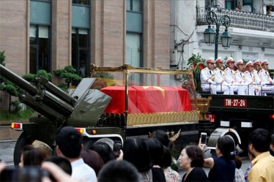 ​我国共举办过的7次国葬，其中2位商人、1位女性，他们都是谁？