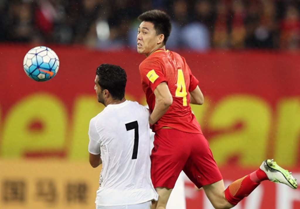 足球——世预赛：中国队对阵伊朗队