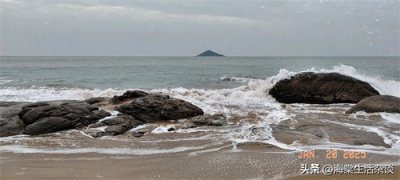 ​海南买房的人有点后悔，房子买了就卖不出去，房子太多了。