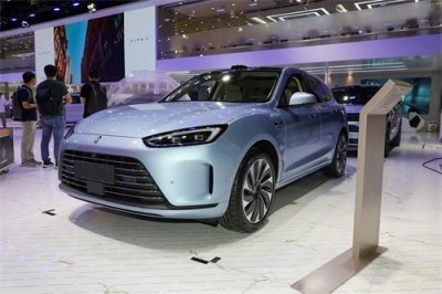 ​太惨了，10月中大型SUV销量排行榜，问界M7第2、豹5第8、途昂第11