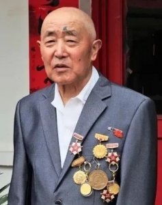 ​养猪大王—刘定国