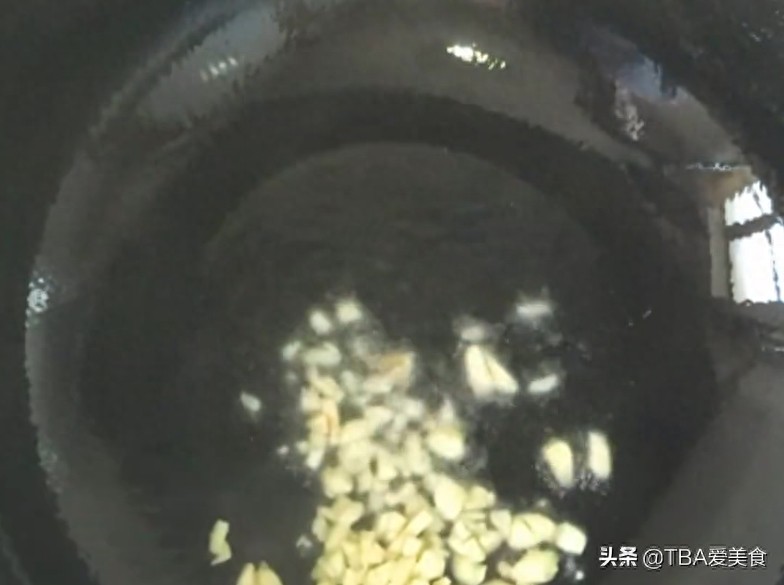 手把手教你做虎皮青椒，非油炸不油腻，香辣开胃，先收藏了