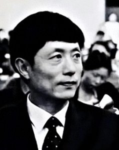 ​死后八年，艾跃进口碑一路下滑，如今几乎全网喊打