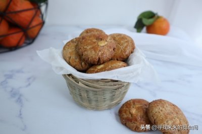 ​广东特产鸡仔饼，在家也能轻松做，咸甜且鲜香，酥脆又爽口