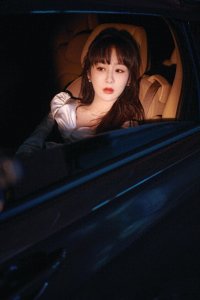 ​盘点那些身价过亿的艺人，王俊凯王源上榜，她最年轻