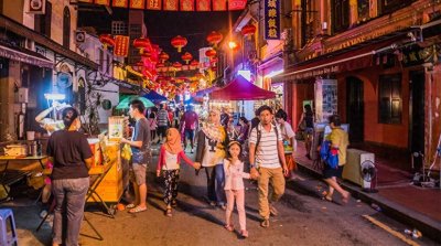 ​中国大学生暑假副业花样百出