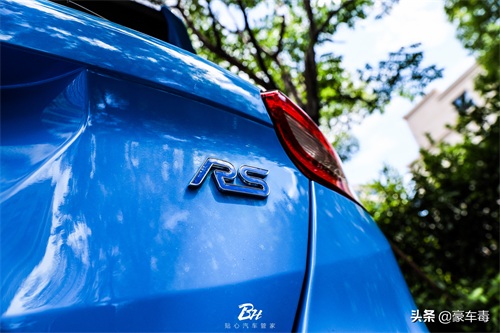 加速匹敌奥迪R系，福特福克斯RS赛道版