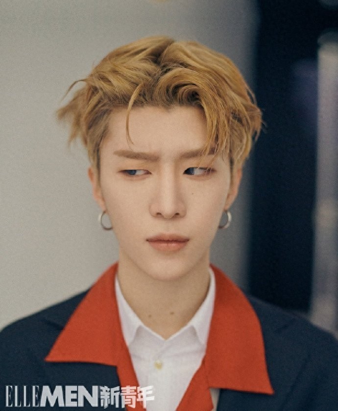 范丞丞不仅外形亮眼，演唱也十分出色，音乐也有自己的特色