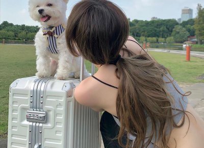 ​姑娘找对象必须有房有车(女生找结婚对象需要有房子吗)