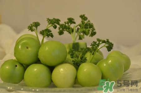 酸枣可以泡水喝吗?酸枣泡水喝的功效与作用