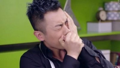 ​咬舌自尽是真的吗？如果是真的，那么其原理是什么呢？