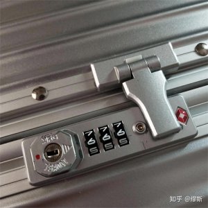 ​行李箱密码忘了，只要记住这些方法，很快就能打开！涨知识了